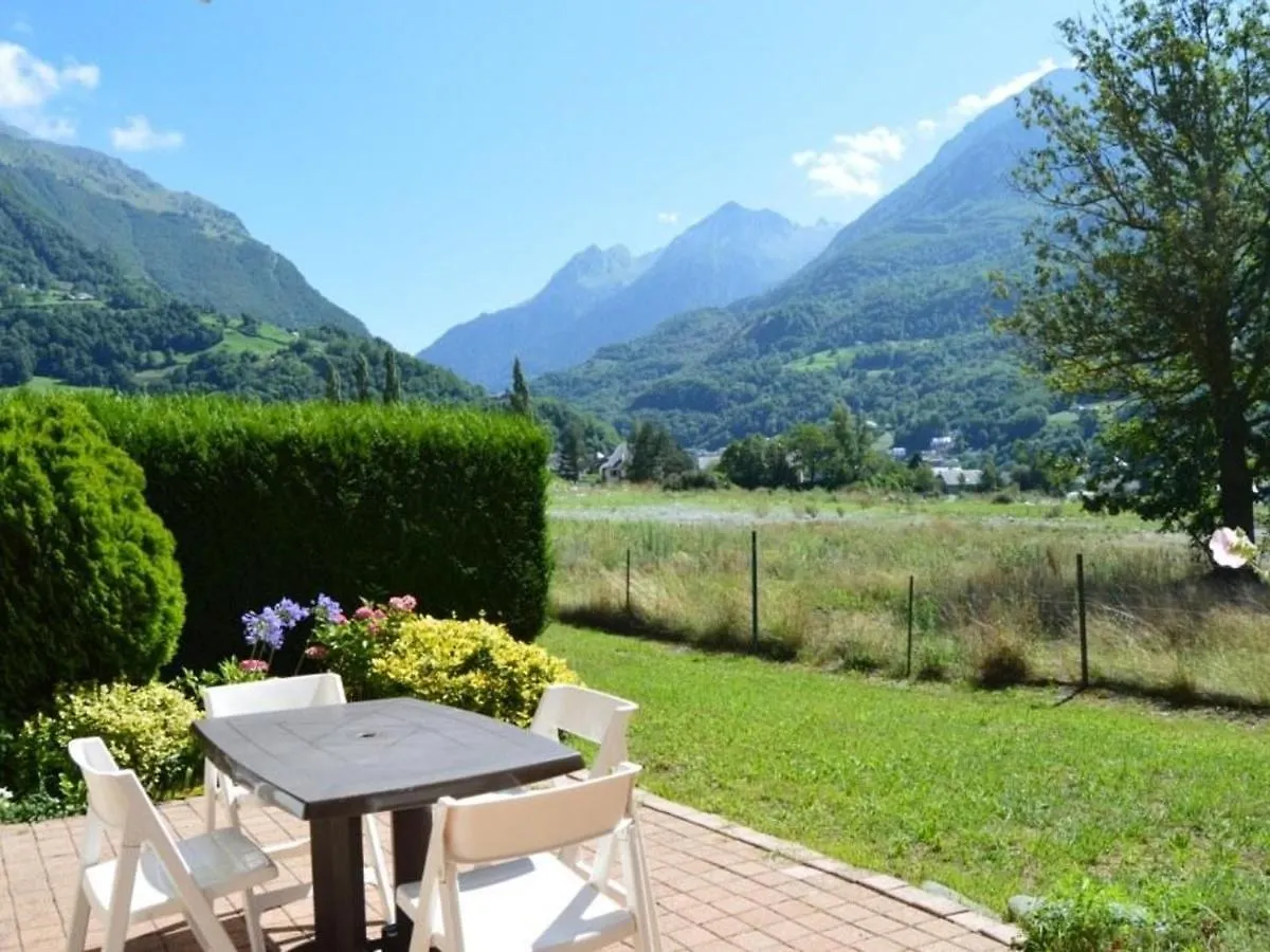 T3 Lumineux Avec Jardin, 6 Pers., Wi-Fi, Parking, Animaux Admis - Fr-1-402-1 Apartment Esquieze-Sere 0*,  France